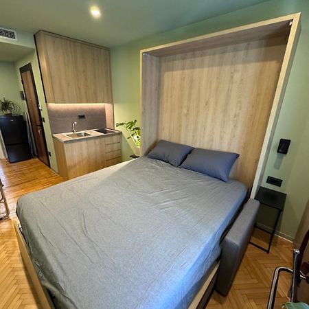 The Hidden Gem Of Blloku Apartment Тирана Екстериор снимка
