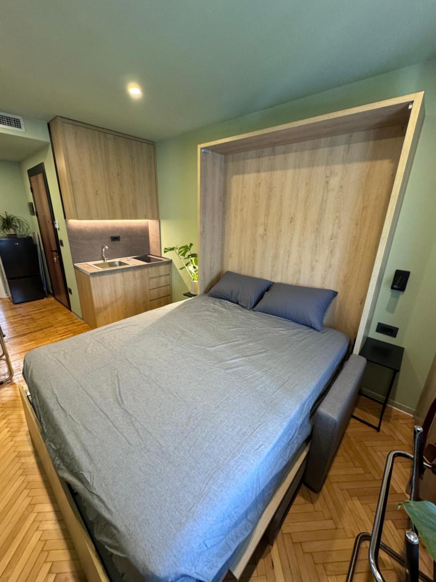 The Hidden Gem Of Blloku Apartment Тирана Екстериор снимка