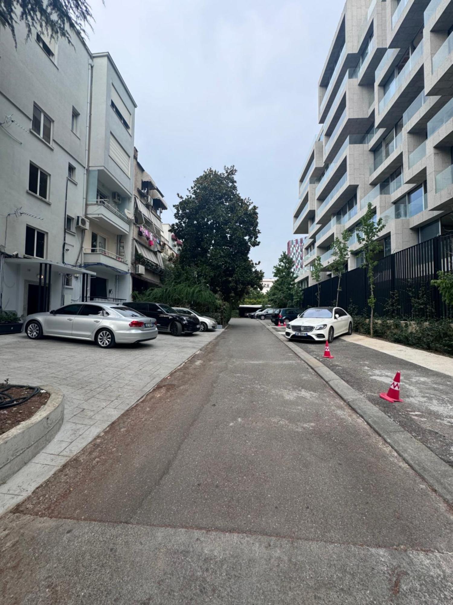The Hidden Gem Of Blloku Apartment Тирана Екстериор снимка